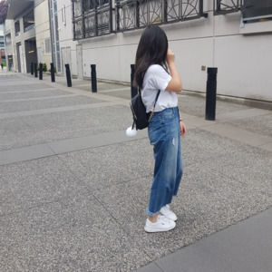 Meet your Posher, Elysia